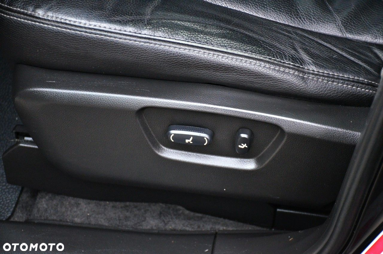 Chevrolet Captiva - 31