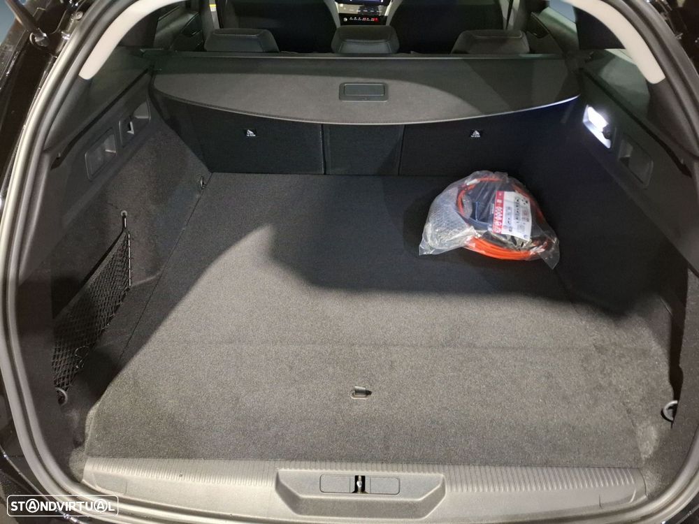 Peugeot 308 1.6 Hybrid Allure e-DCS7 — fotografia 20