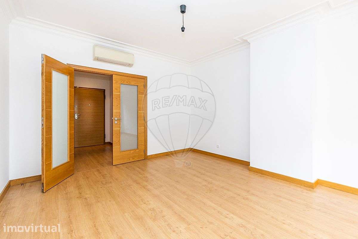 Apartamento T1 para arrendamento - Grande imagem: 4/21