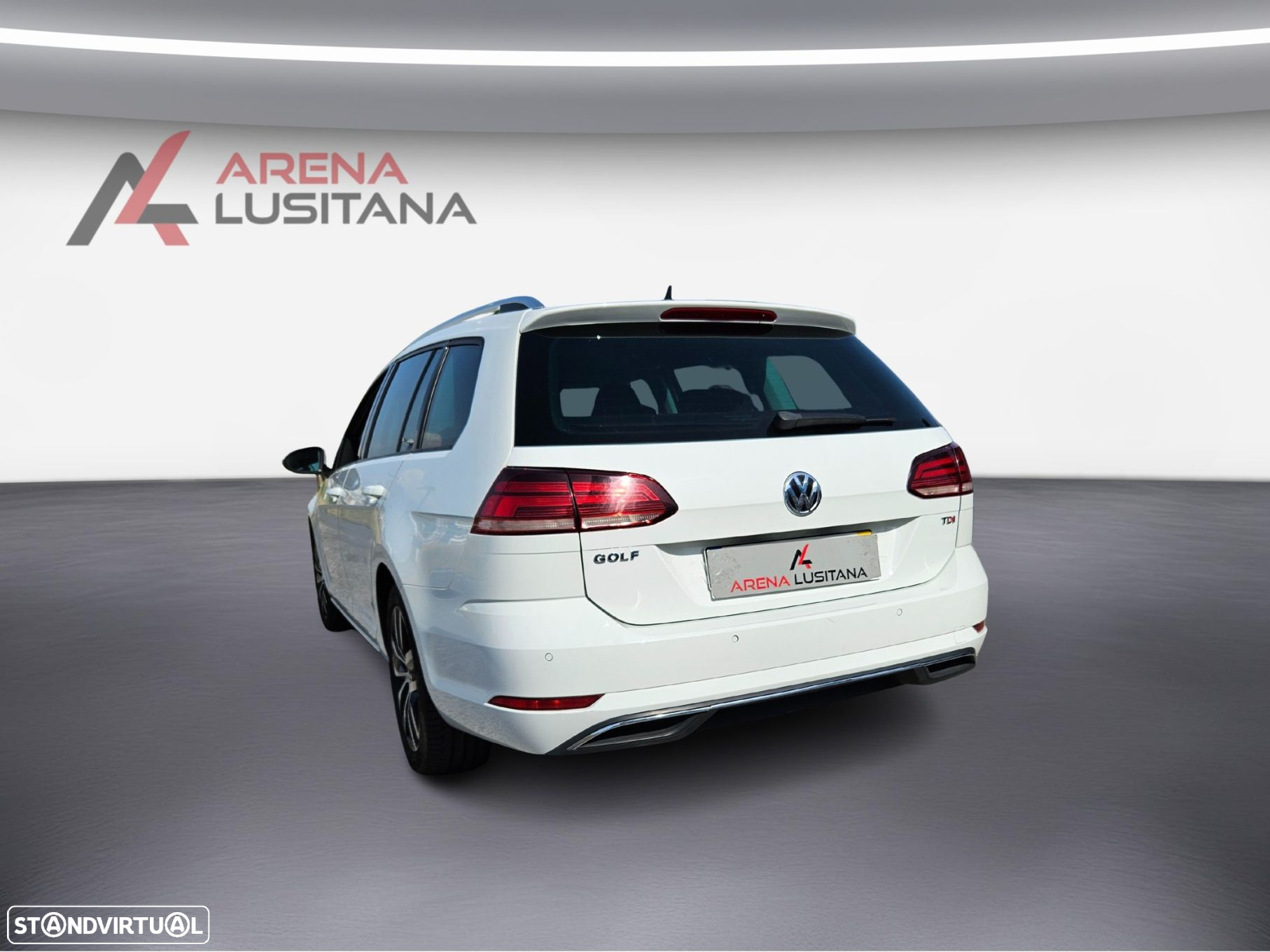 VW Golf Variant 1.6 TDi Confortline - 15