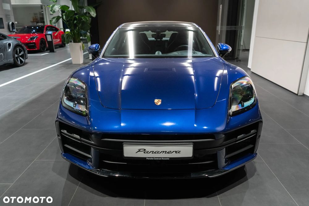 Porsche Panamera - 5