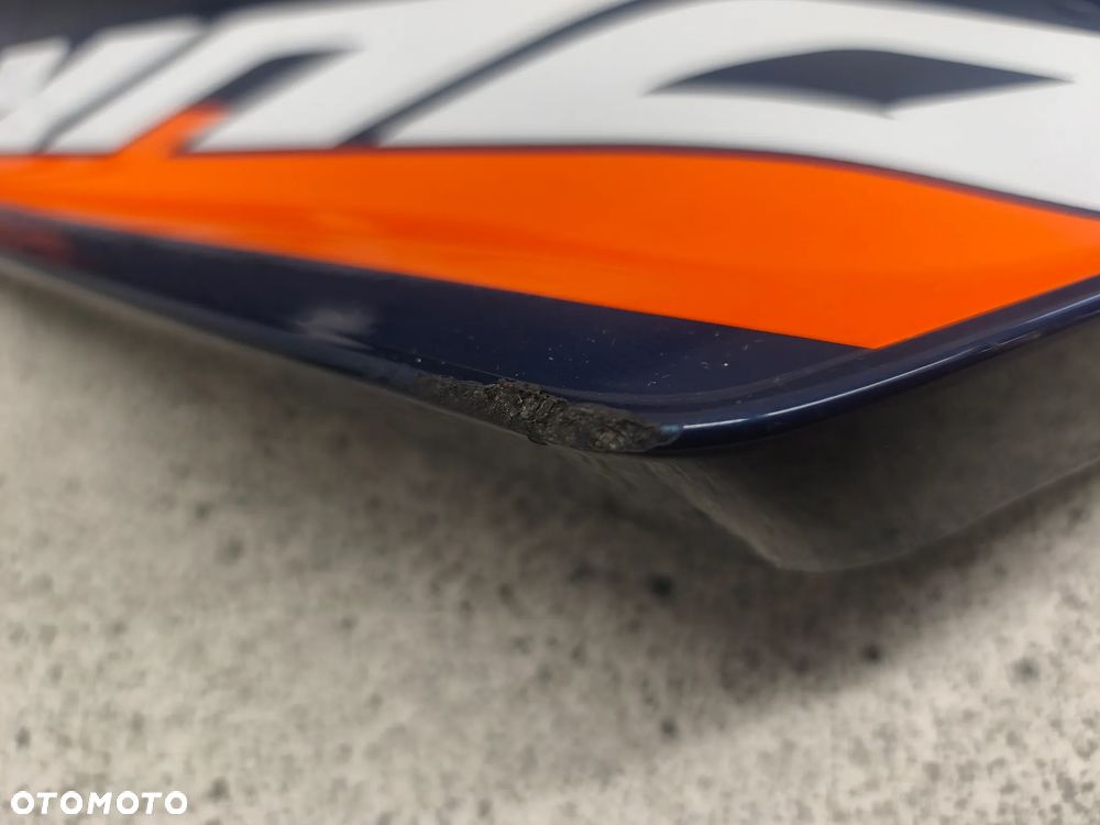 Owiewka, osłona, bok, boczek KTM 390 Duke - 11