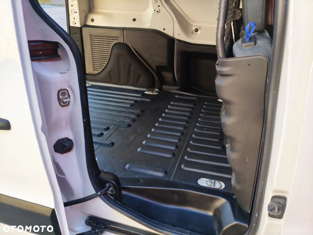 Peugeot Partner - 22