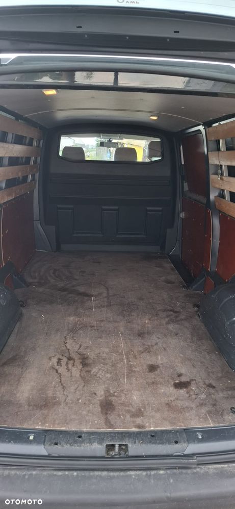 Volkswagen transporter t5 - 13
