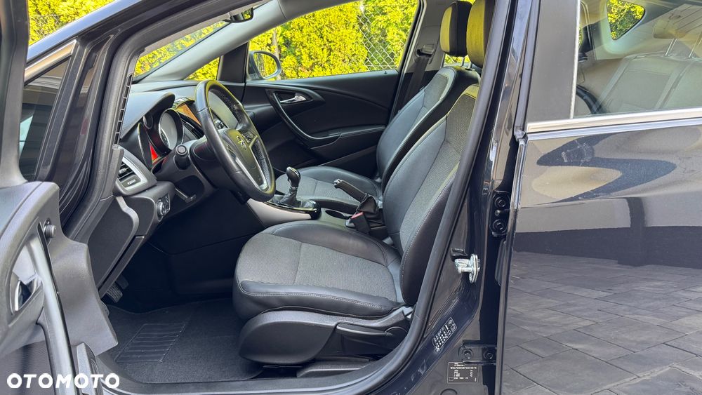 Opel Astra - 25