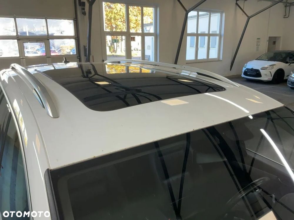 Volkswagen Sharan 2.0 TDI 4MOTION BlueMotion Technology Highline - 14