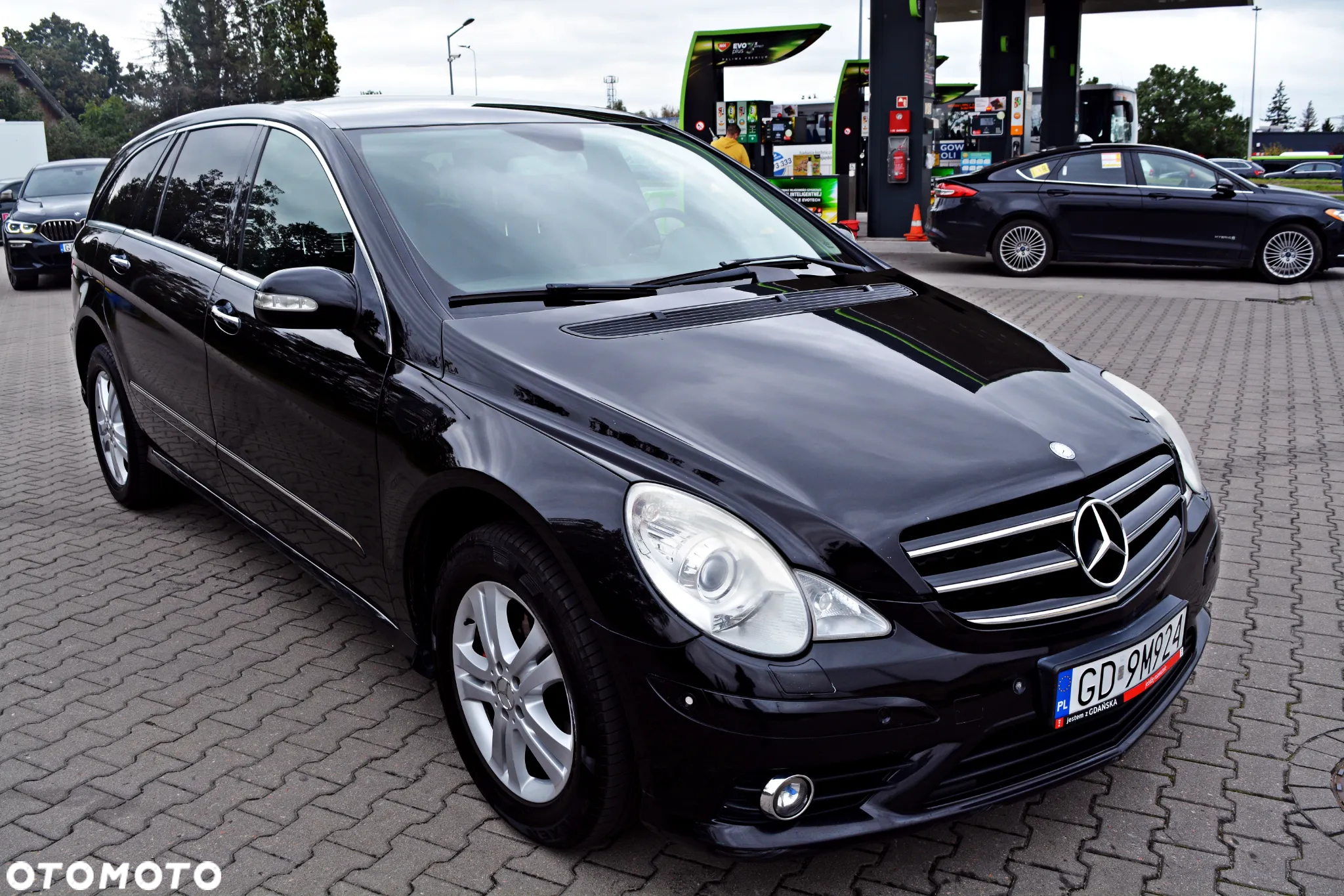 Mercedes-Benz Klasa R 350 L 4Matic 7G-TRONIC - 27