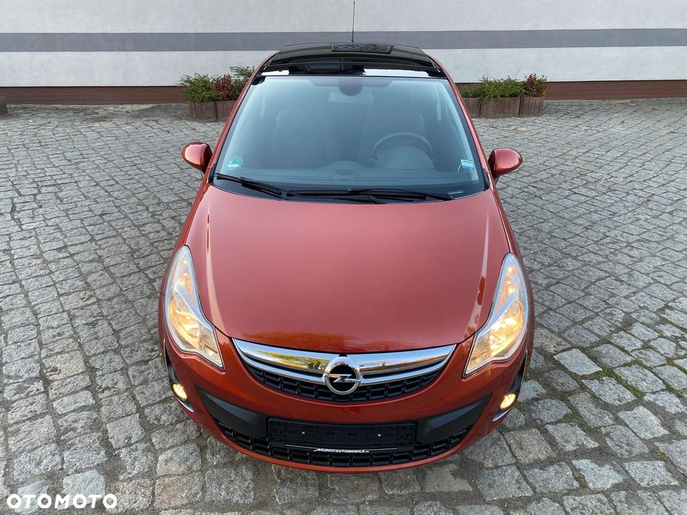 Opel Corsa 1.4 16V Satellite - 4