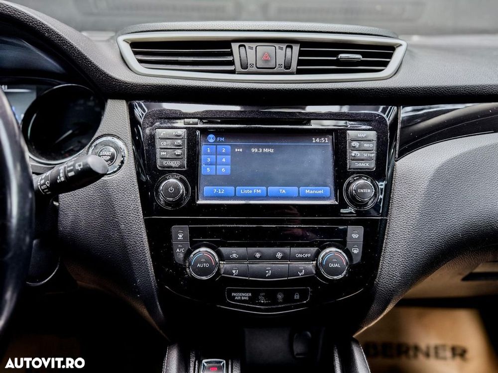 Nissan Qashqai 1.6 DCI TEKNA - 17