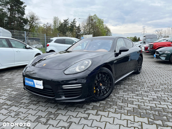 Porsche Panamera Turbo S PDK