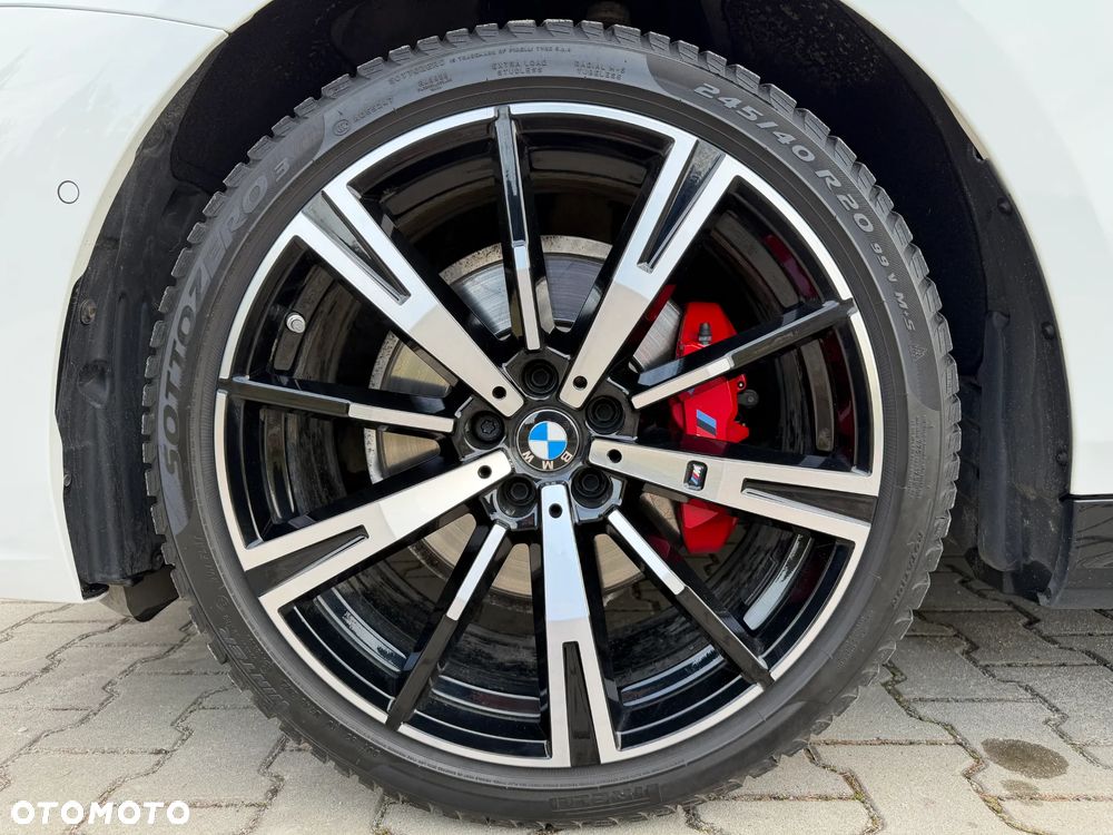 BMW Seria 5 ver-520d-xdrive-mhev-m-sport - 21