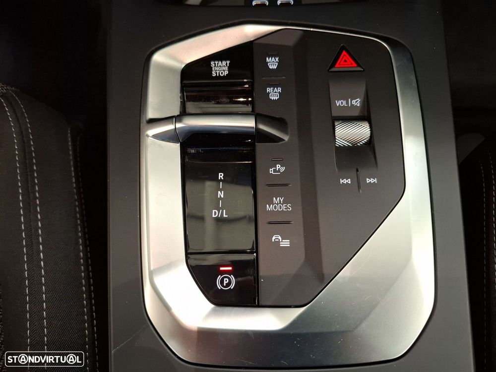 BMW 116 Standard - 16