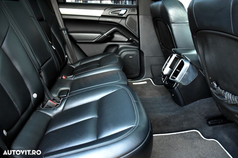 Porsche Cayenne S Tiptronic S - 19