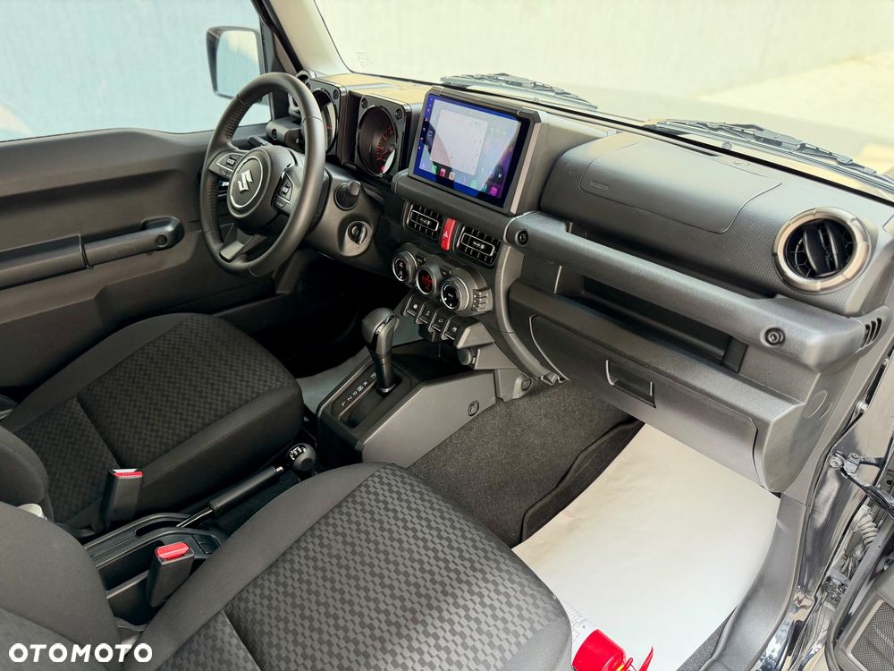 Suzuki Jimny 1.5 Elegance - 29