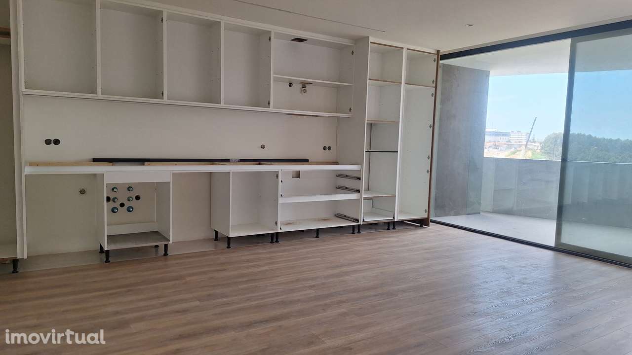 Apartamento T3 | 3 Suítes Varandas |Vista Rio Douro | Porto 2 Carros - Grande imagem: 5/34