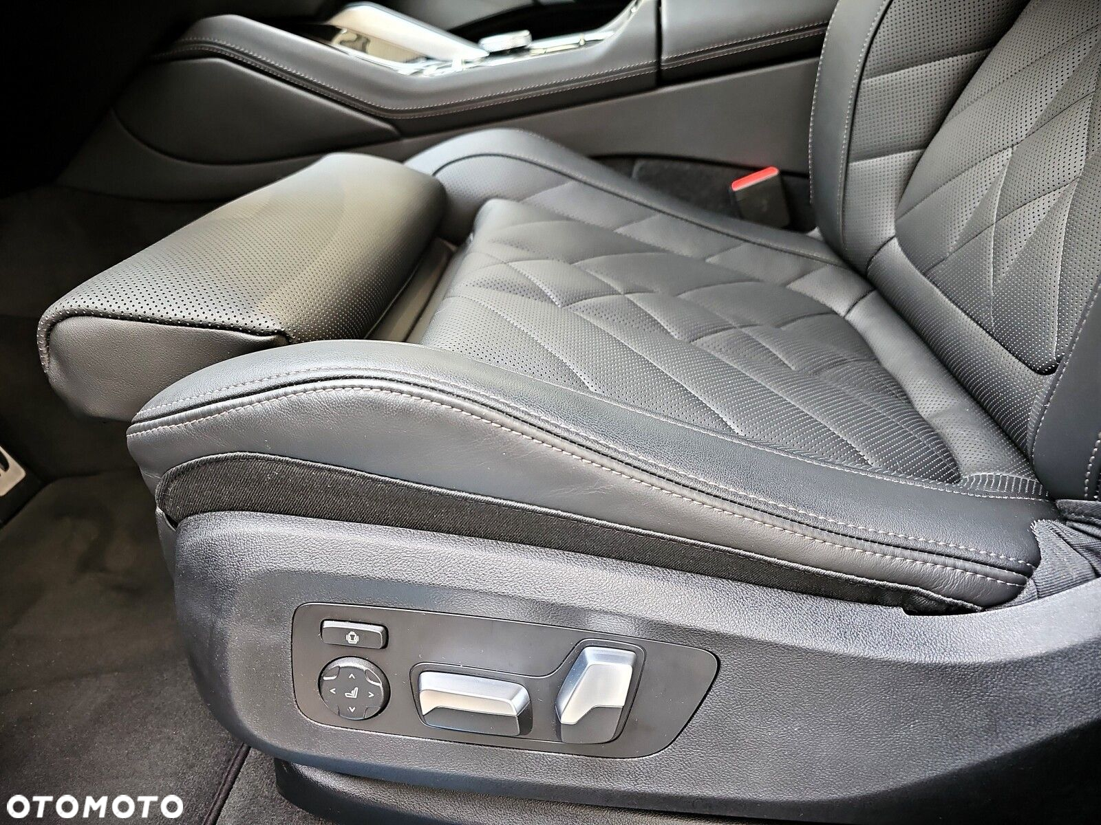 BMW X6 - 33