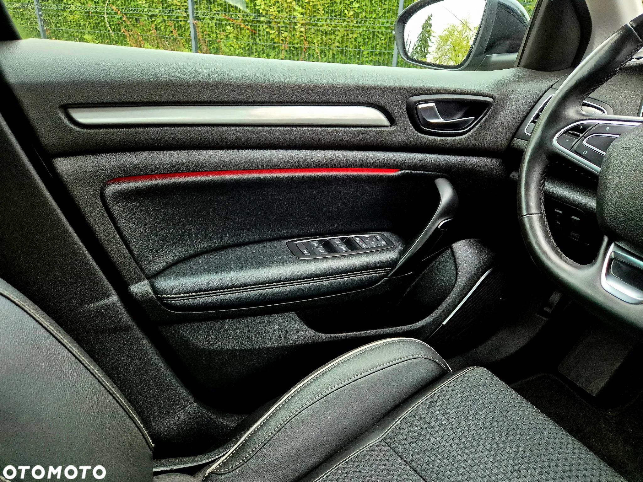 Renault Megane ENERGY TCe 130 Start & Stop Bose Edition - 20