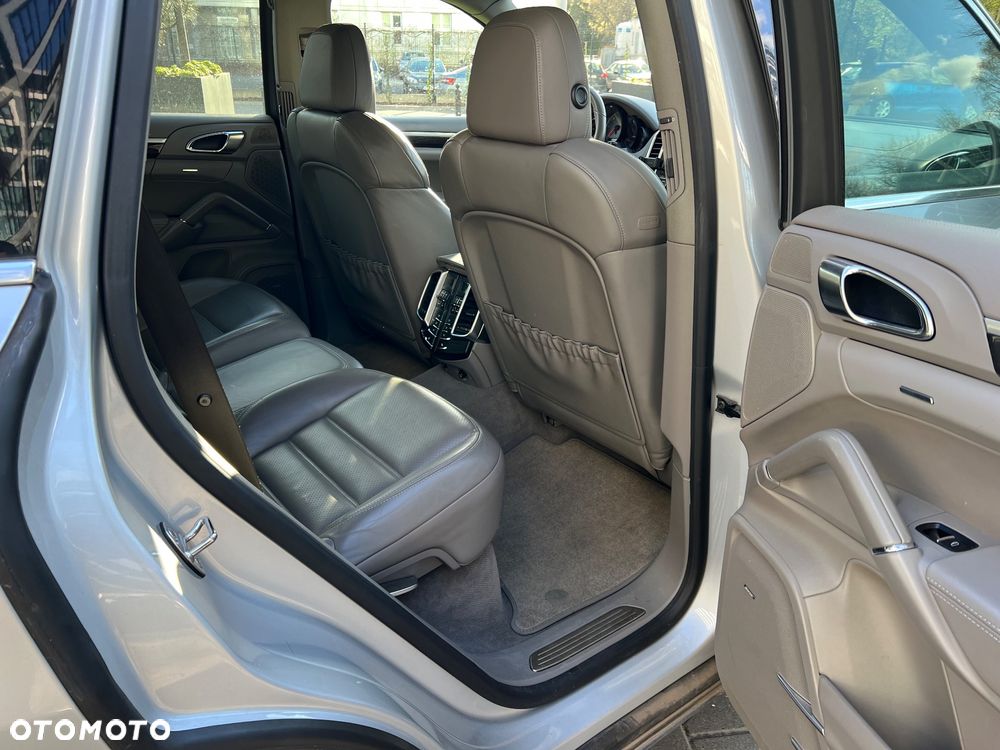 Porsche Cayenne S Diesel - 7