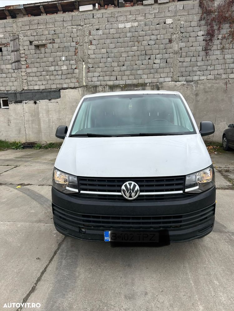 Volkswagen Transporter - 1