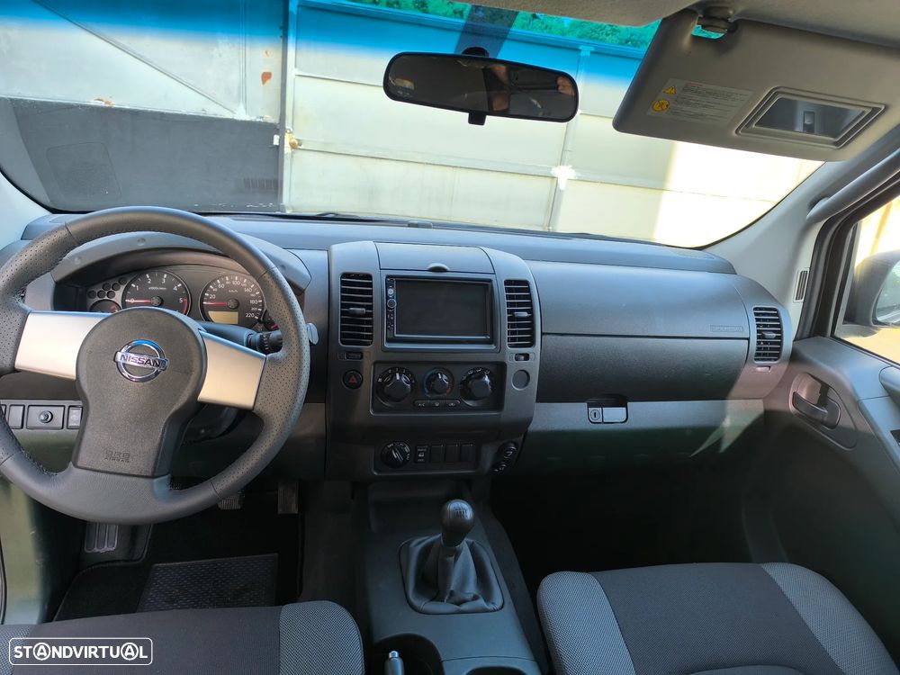 Nissan Navara Business - 13