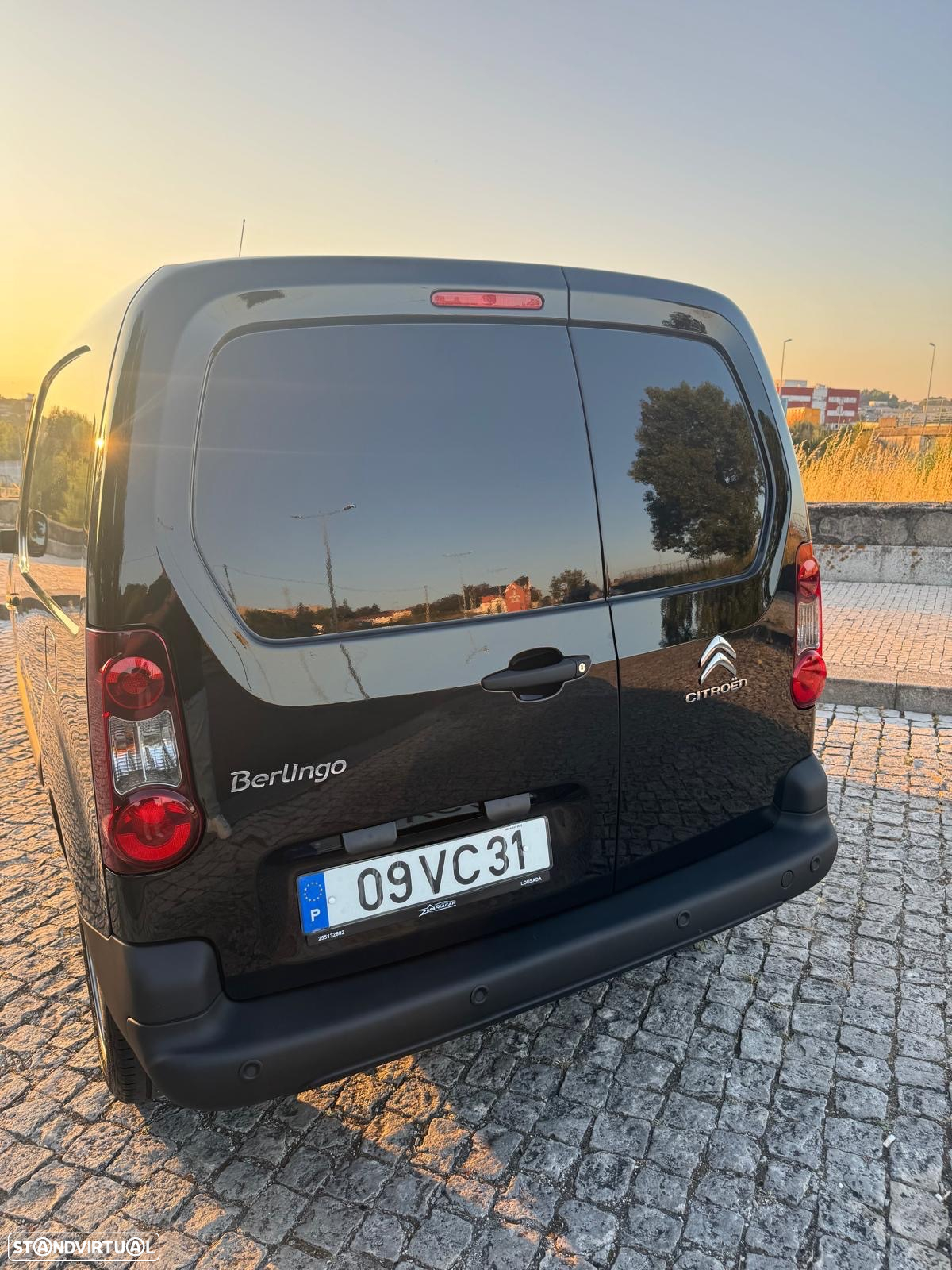 Citroën Berlingo 1.6 BlueHDI L1 3L 100cv IVA DEDUTÍVEL - 4