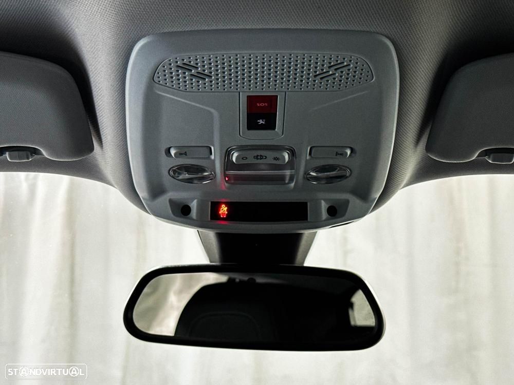 Peugeot e-2008 50 kWh Allure Pack - 24