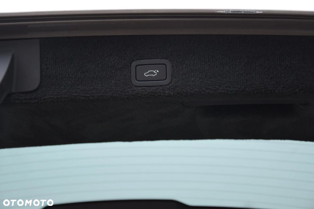 Volvo V70 2.5T Summum - 15