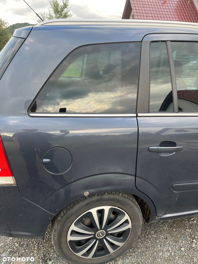 Opel Zafira - 6