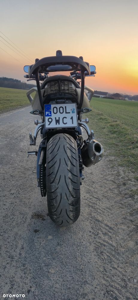 Yamaha FZ - 6