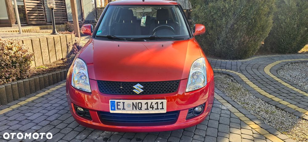 Suzuki Swift 1.3 Limited 25 - 23