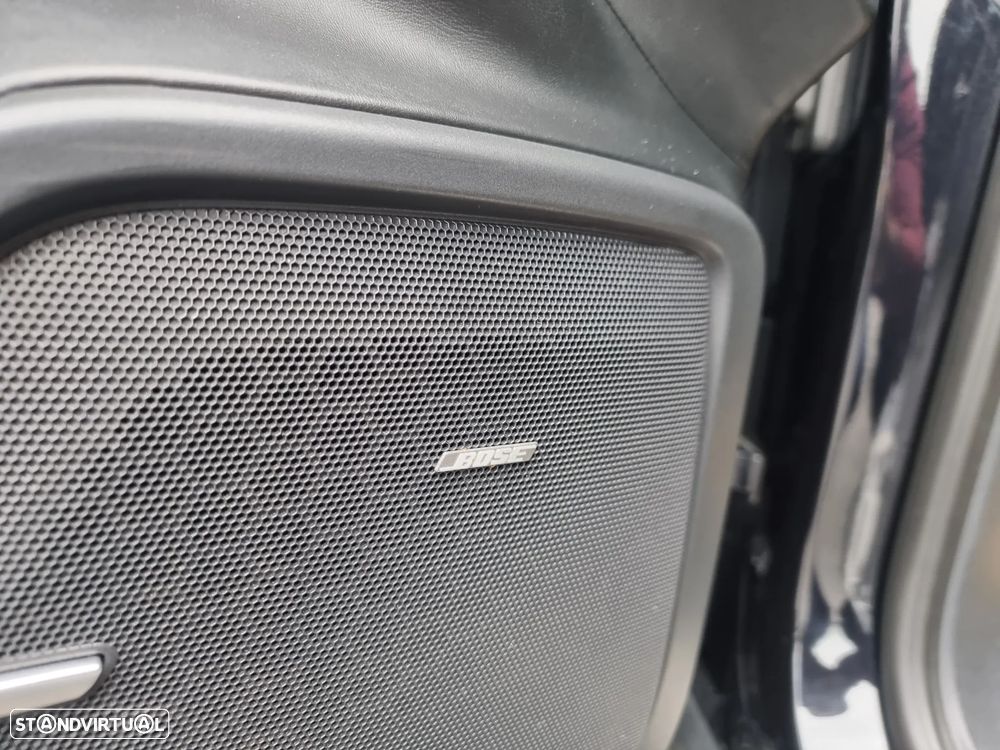 Porsche Cayenne Tiptronic S - 13