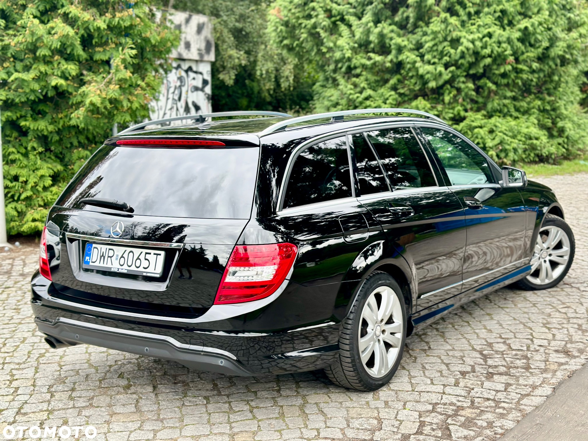 Mercedes-Benz Klasa C 250 T (BlueEFFICIENCY) 7G-TRONIC Avantgarde - 4