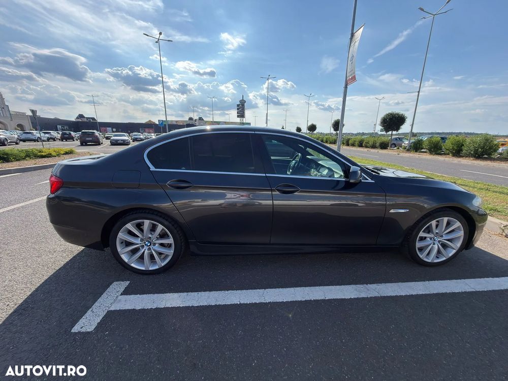 BMW Seria 5 520d Aut. - 1