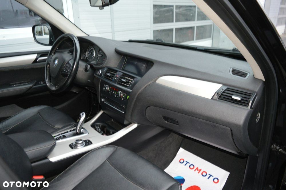 BMW X3 xDrive20d Blue Performance - 24