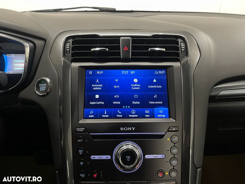 Ford Mondeo 2.0 HEV Titanium - 17