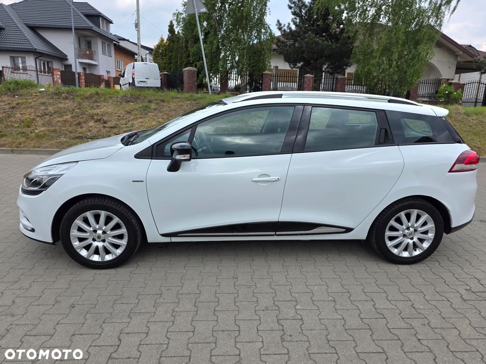 Renault Clio - 8