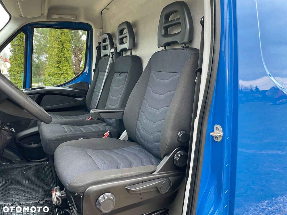 Iveco Daily - 25
