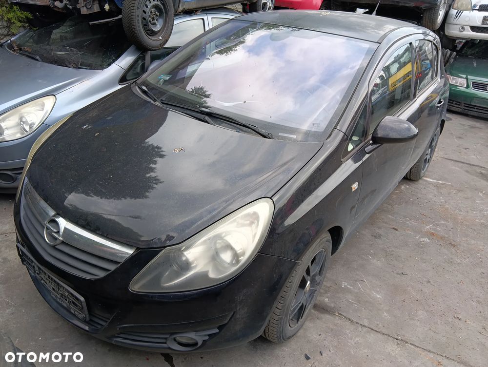 *OPEL CORSA D* Samochód na części - 2