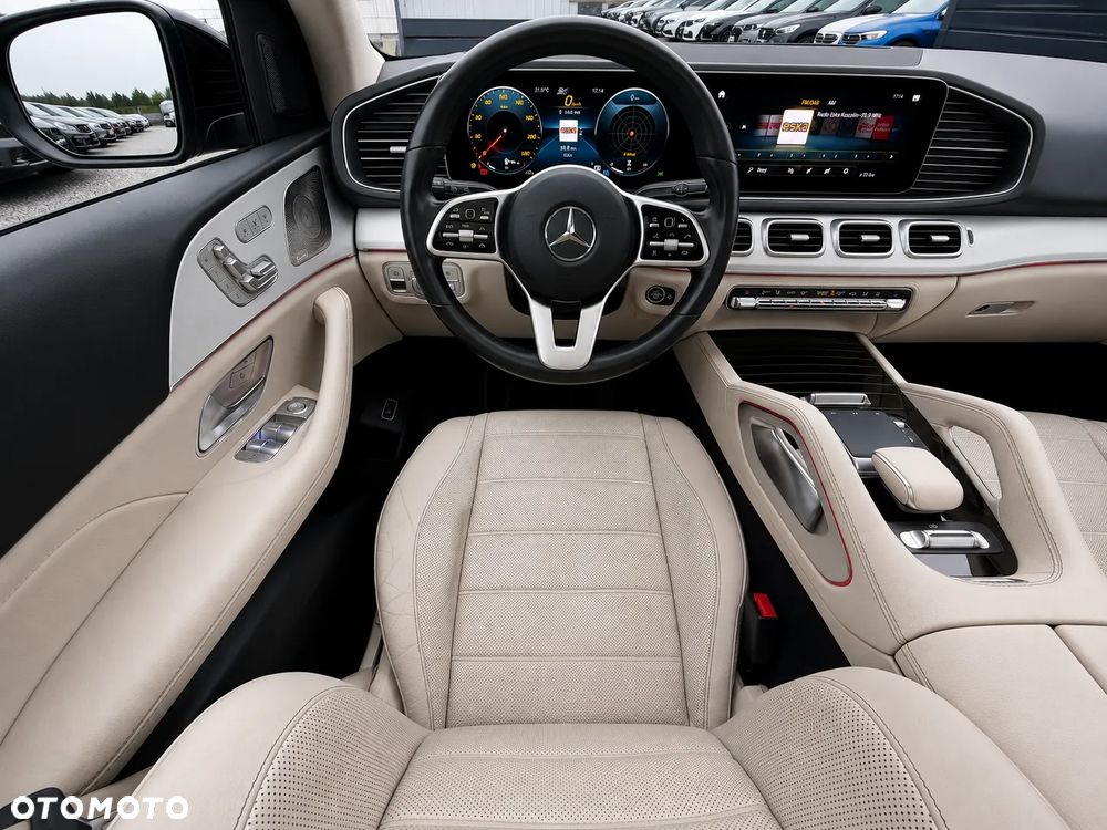 Mercedes-Benz GLE 300 d 4Matic 9G-TRONIC AMG Line - 39