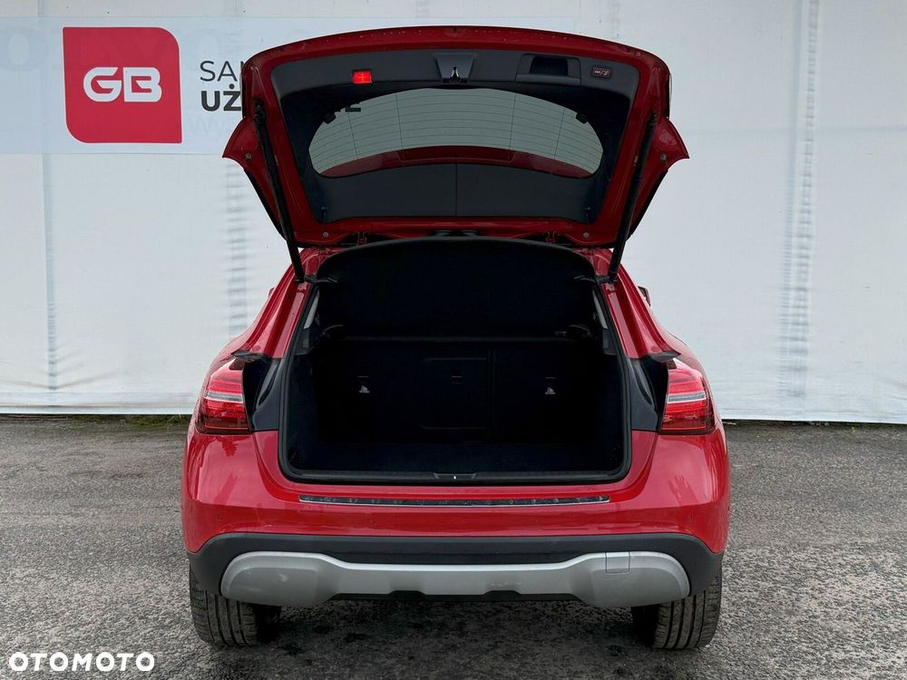 Mercedes-Benz GLA 200 7G-DCT Style - 9