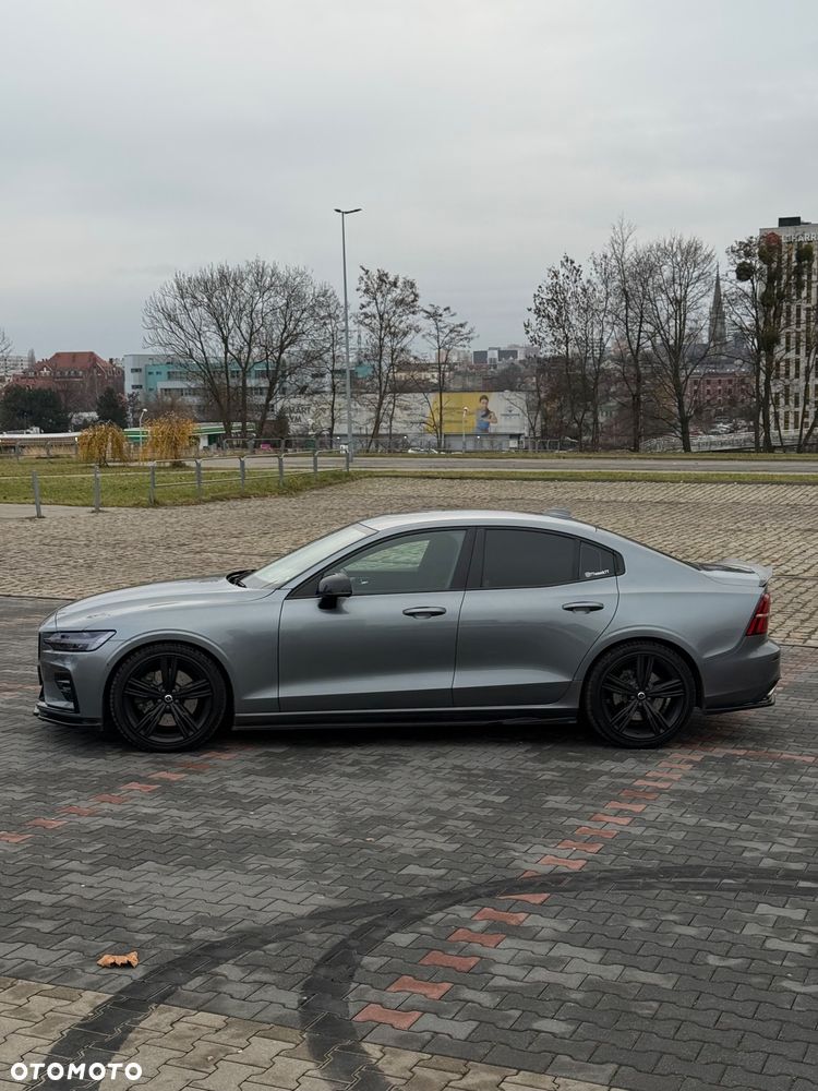 Volvo S60 T5 R-Design - 7