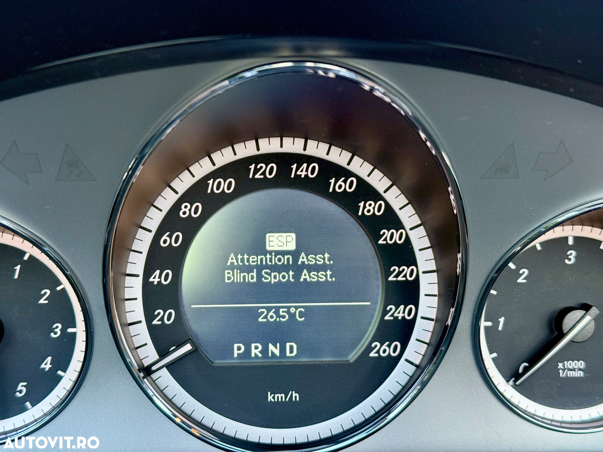 Mercedes-Benz E - 31