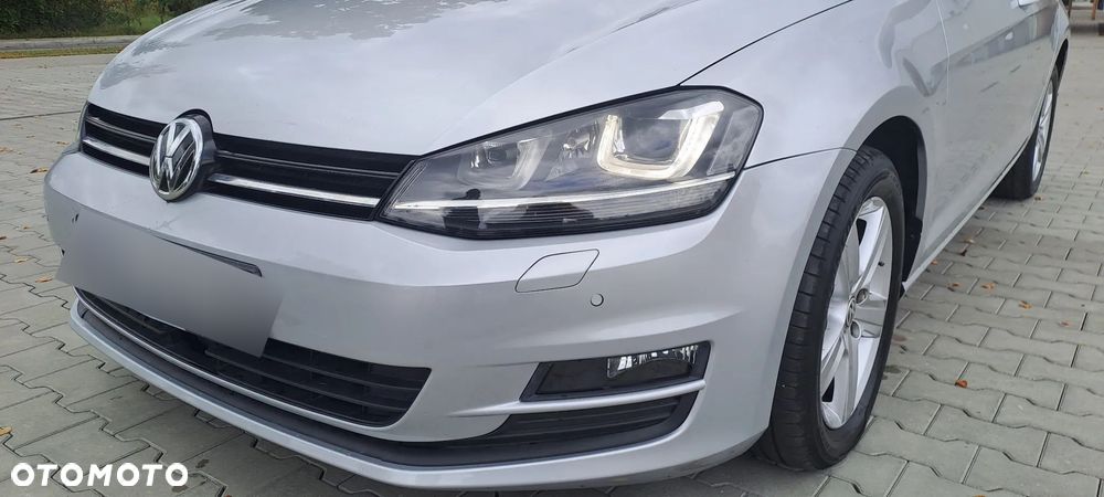 Volkswagen Golf - 11