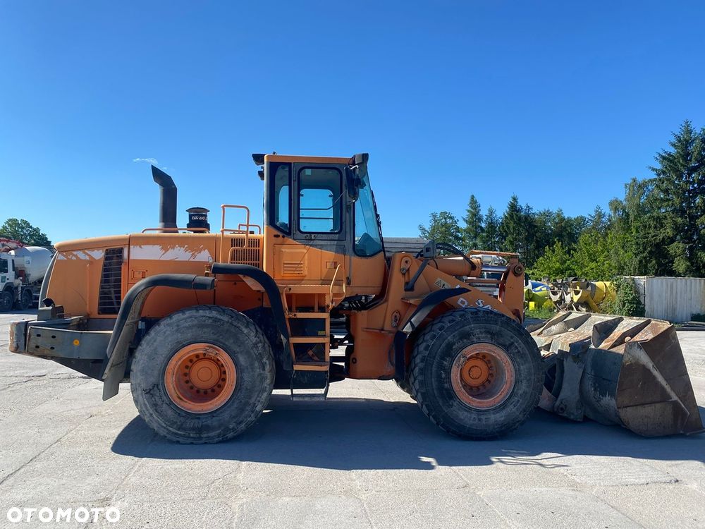 Doosan DL 300 Łyżka+Widły+Szybkozłałcze - 10