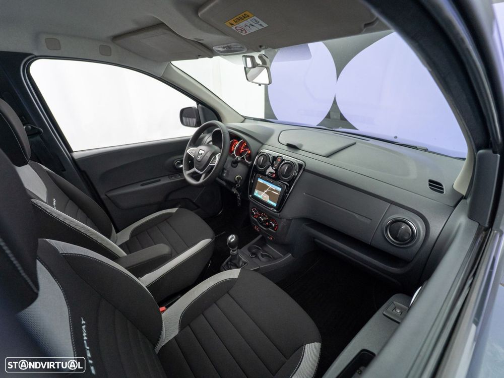 Dacia Lodgy 1.5 Blue dCi Stepway 7L - 29