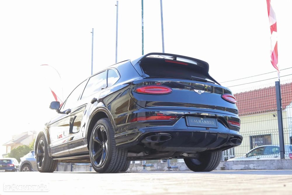 Bentley Bentayga V8 S Black Edition - 11