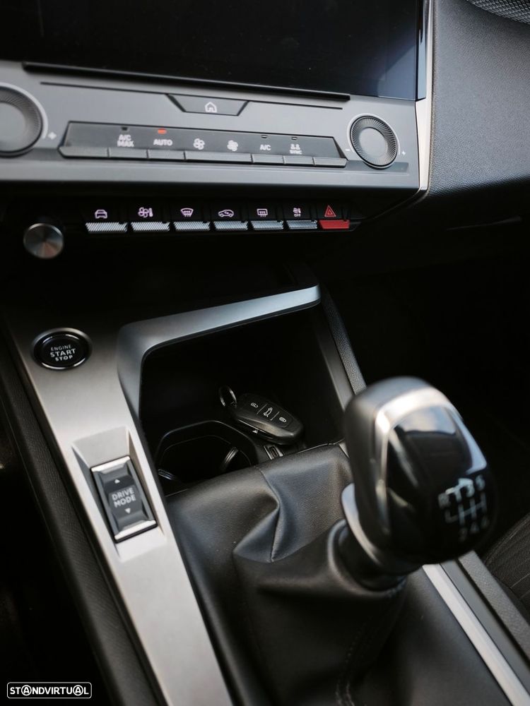 Peugeot 308 SW 1.2 PureTech Active Pack - 18