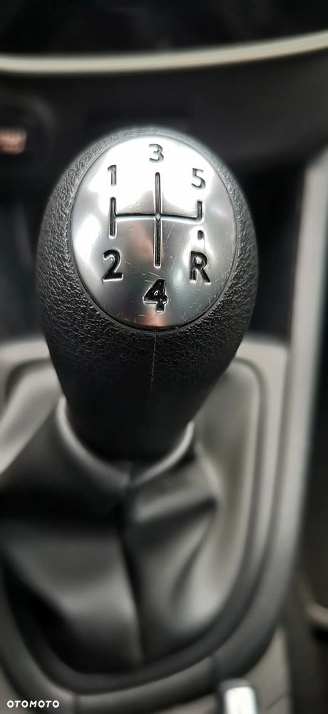 Renault Clio 1.2 16V 75 Experience - 11