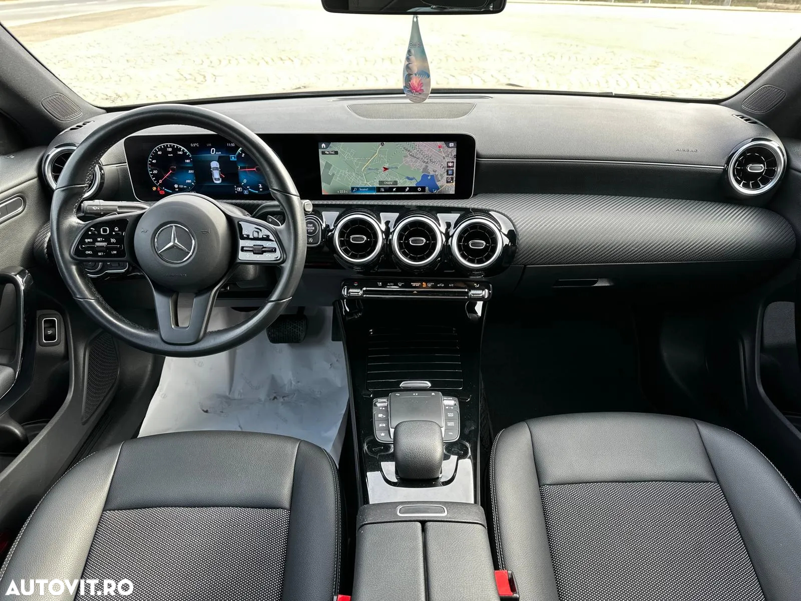 Mercedes-Benz CLA 180 d 7G-DCT - 12