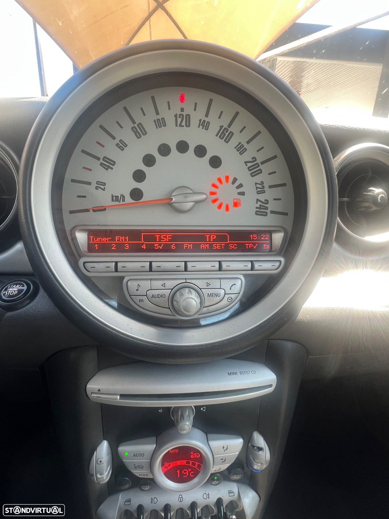 MINI 3 Portas Cooper D Aut. - 22